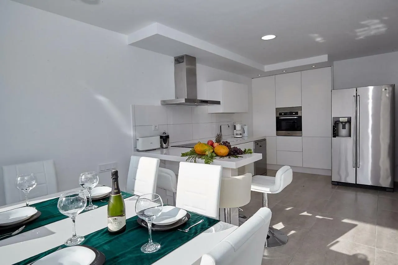 Casa vacanze Los Olivos - Vivienda Vacacional De Lujo Con Piscina Privada Santa Úrsula